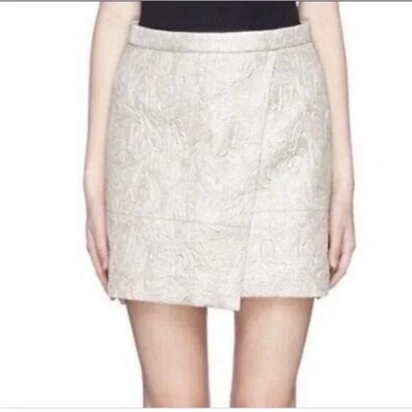 J. Crew Dresses & Skirts - J Crew Champagne Metallic Jacquard Origami Skirt Sz 6